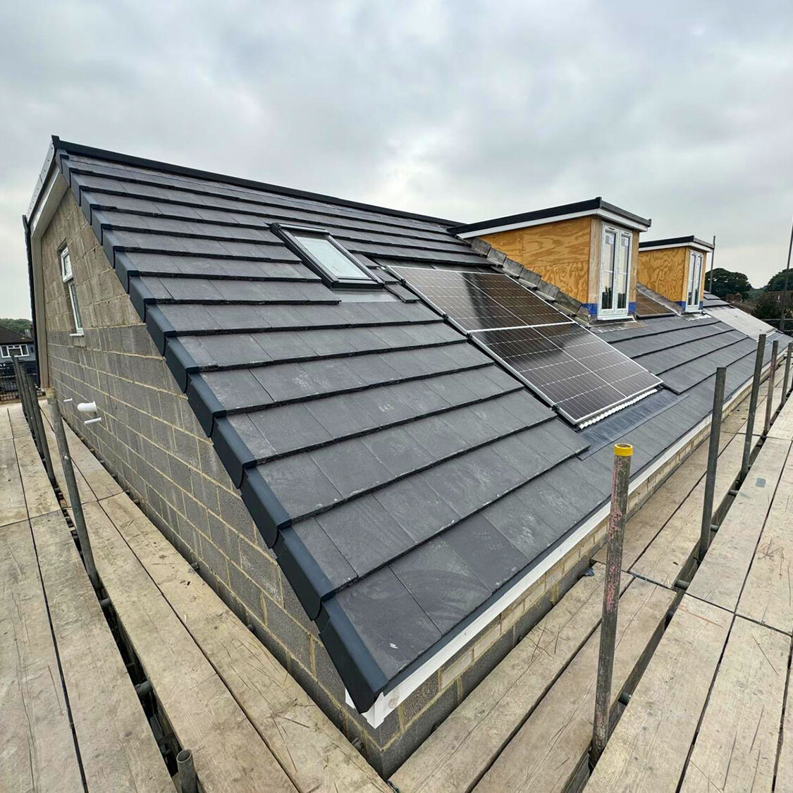 New Build Roof, Carterton, With Dormer and Velux Windows. Country Roofing Ltd.